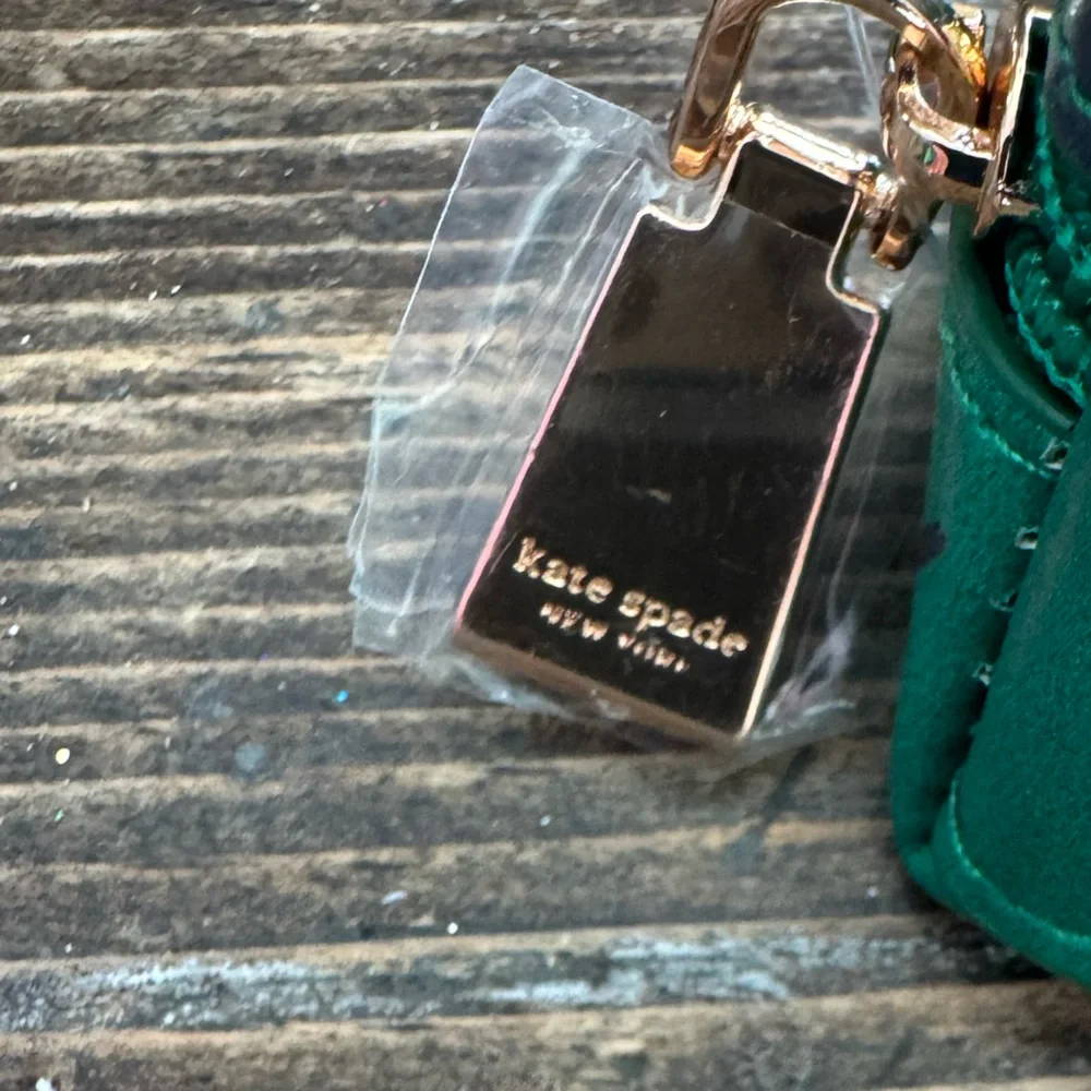 Kate Spade ♠️ Green Floral Pencil Case with Accessories: ruler eraser&sharpener